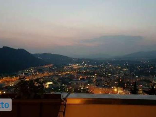 Appartamento in affitto a Sagnino, Como