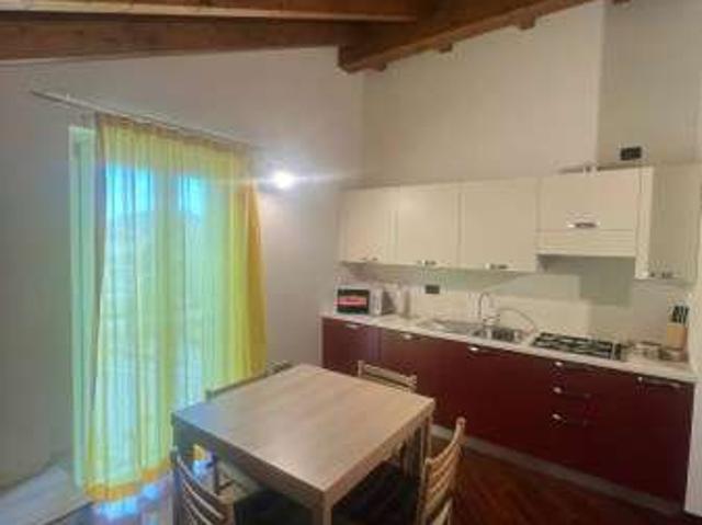 Appartamento in affitto a Como, Lombardia