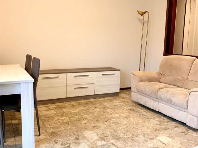 Appartamento in affitto a Municipio 2, Milano