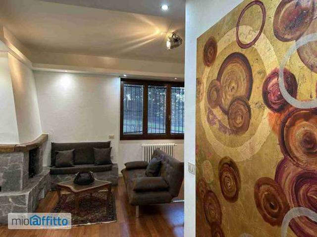Appartamento in affitto a Municipio 7, Milano