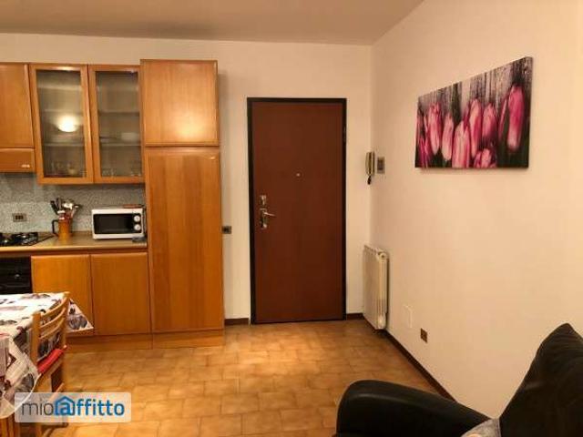 Appartamento in affitto a Cornaredo, Lombardia