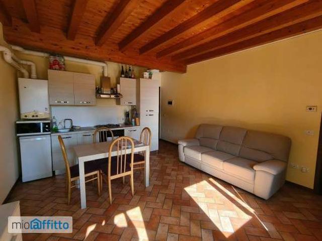 Appartamento in affitto a Moniga del Garda, Brescia