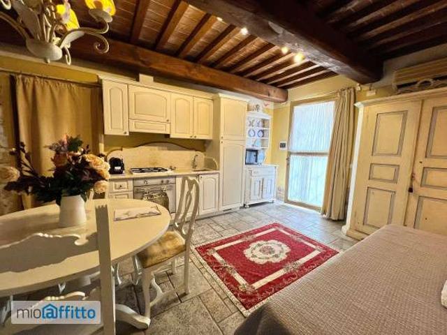 Appartamento in affitto a Prato, Toscana