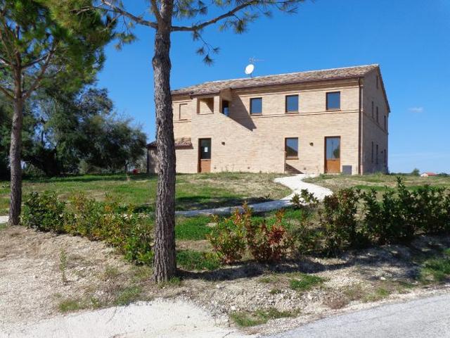 Appartamento in affitto a Marche, Macerata