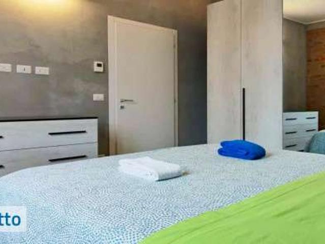 Appartamento in affitto a Municipio 9, Milano