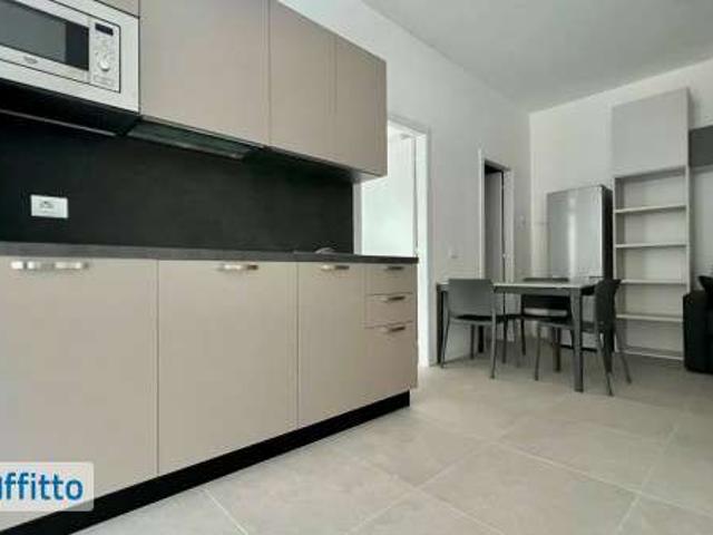 Appartamento in affitto a Municipio 9, Milano
