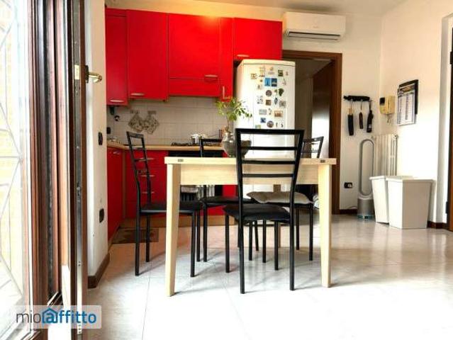 Appartamento in affitto a Municipio 9, Milano