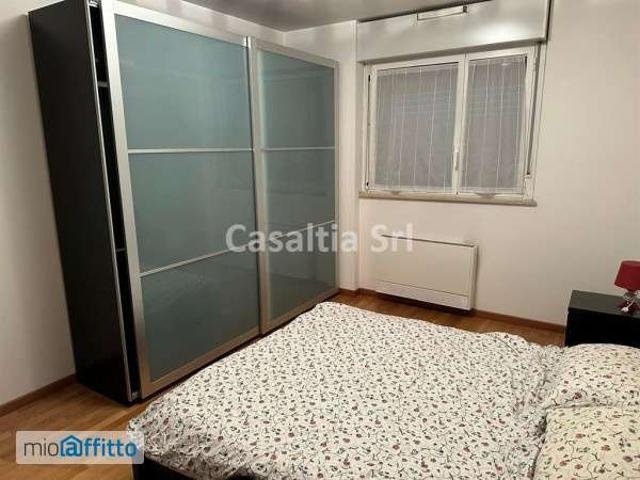Appartamento in affitto a Municipio 9, Milano