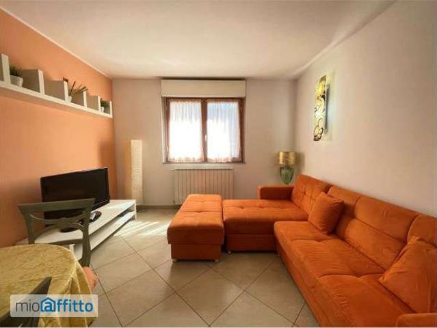 Appartamento in affitto a Municipio 7, Milano