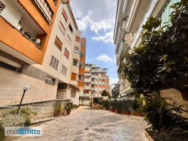 Appartamento in affitto a Municipio Roma XIV, Roma Capitale