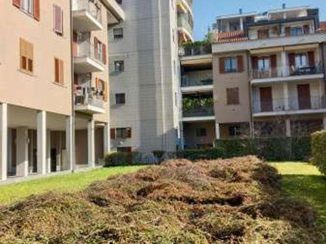 Appartamento in affitto a Municipio 6, Milano