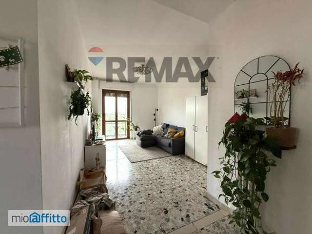 Appartamento in affitto a Municipio 6, Milano