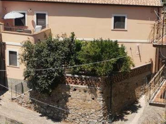 Appartamento in affitto a Piraino, Sicilia