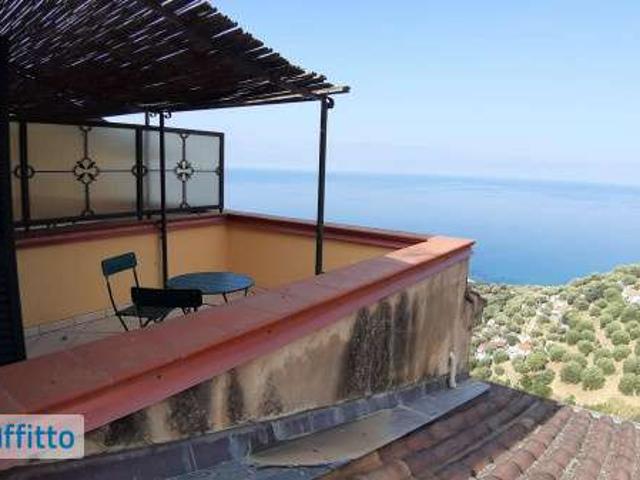 Appartamento in affitto a Pisciotta, Campania