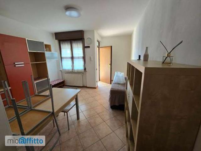 Appartamento in affitto a Villaggio Famiglia, Rovato