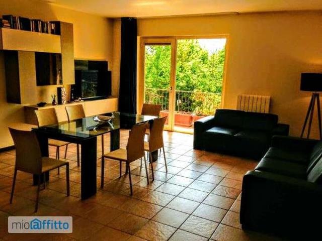 Appartamento in affitto a Scapriano, Teramo