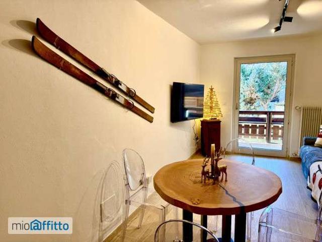 Appartamento in affitto a Comun General de Fascia, Moena