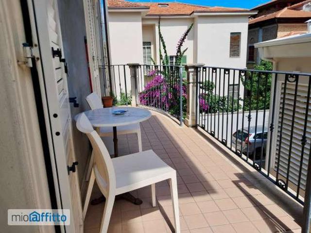 Appartamento in affitto a Albula centro, Marche