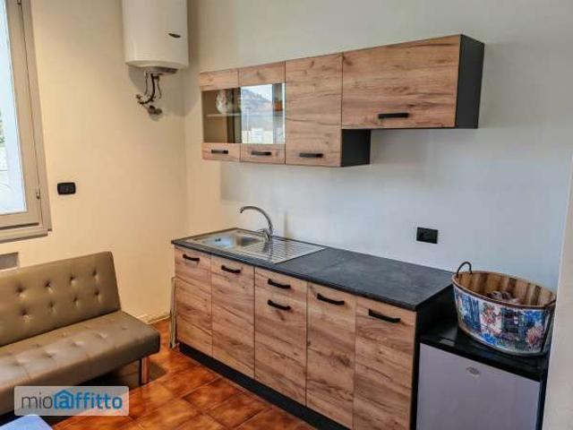 Appartamento in affitto a Rovascio, Tavernerio