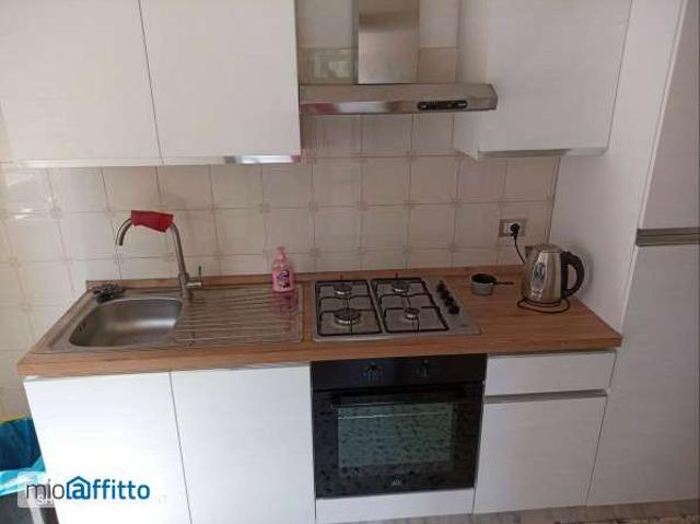 Appartamento in affitto a Tavernola Bergamasca, Lombardia