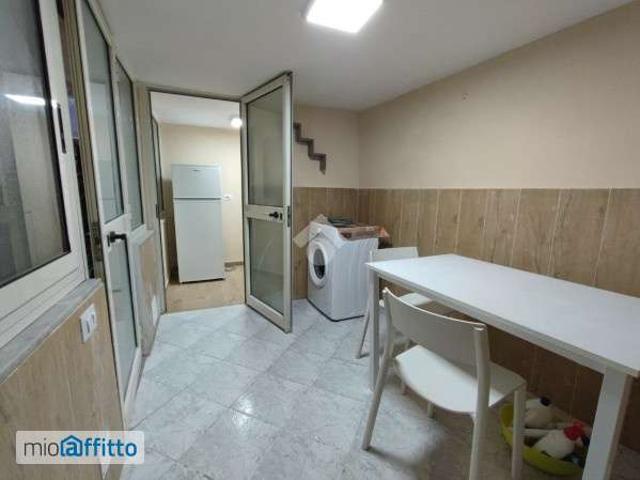 Appartamento in affitto a Municipalità 2, Campania