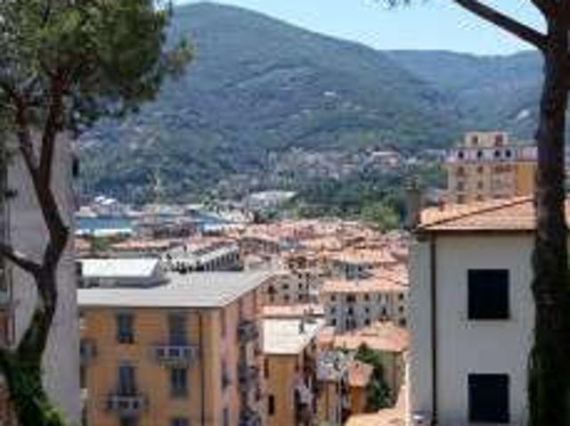 Appartamento in affitto a Vicci, La Spezia