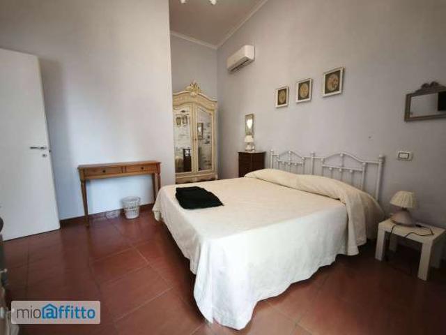 Appartamento in affitto a Municipalità 2, Campania