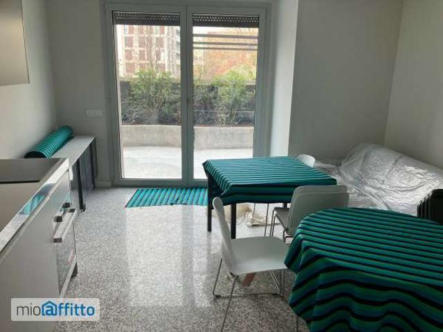 Villa Indipendente in affitto a Municipio 8 di Milano, Milano