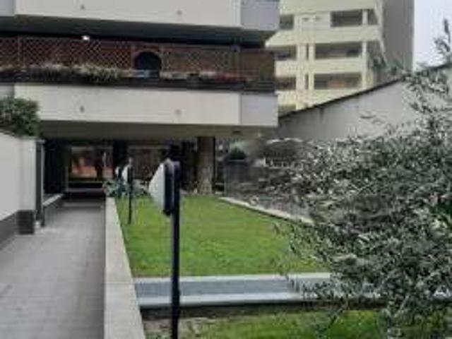 Villa Indipendente in affitto a Municipio 8 di Milano, Milano