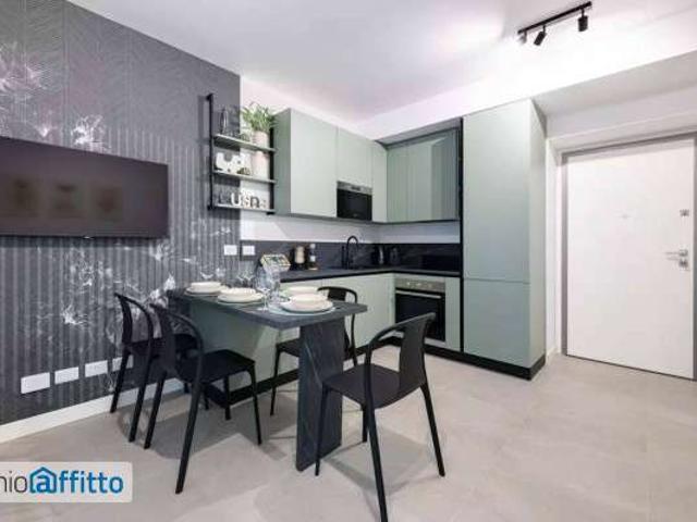 Villa Indipendente in affitto a Municipio 8 di Milano, Milano