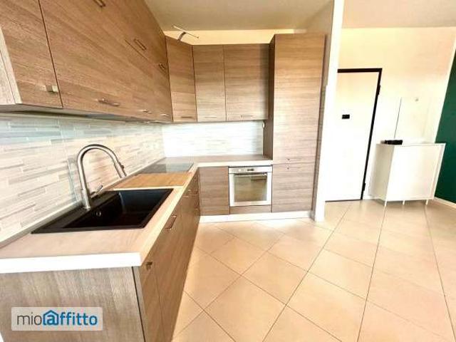 Villa Indipendente in affitto a Milano