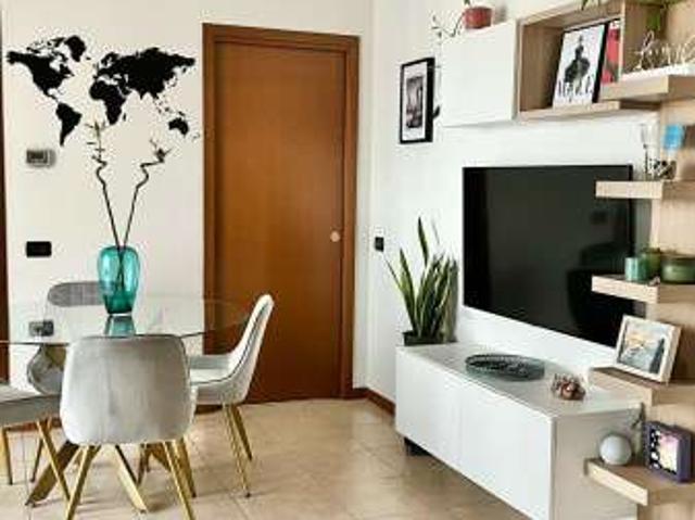 Villa Indipendente in affitto a Municipio 8 di Milano, Milano