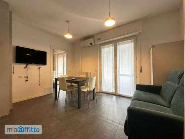 Appartamento in affitto a Municipio 5, Milano