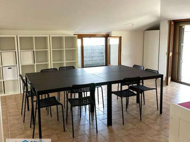Villa Indipendente in affitto a Villaggio Dalmazia, Piemonte