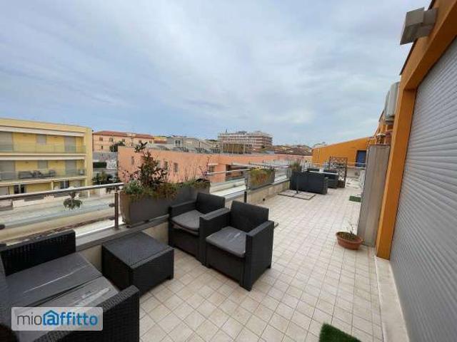 Appartamento in affitto a Marche, Macerata