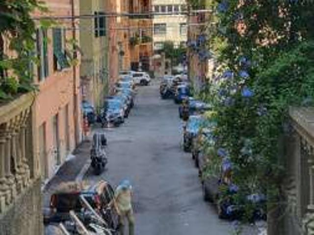 Appartamento in affitto a Centro Ovest, Serra Riccò