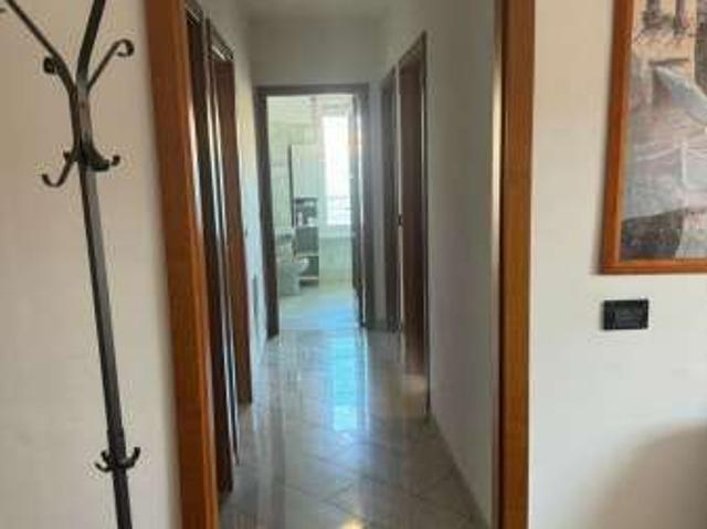 Appartamento in affitto a Centro Ovest, Serra Riccò