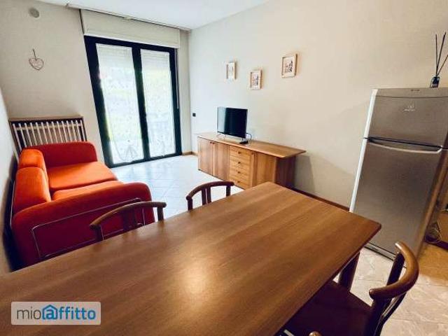 Appartamento in affitto a Desenzano Del Garda, Lombardia