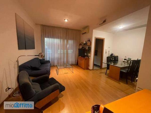 Appartamento in affitto a Municipio Roma VIII, Roma Capitale
