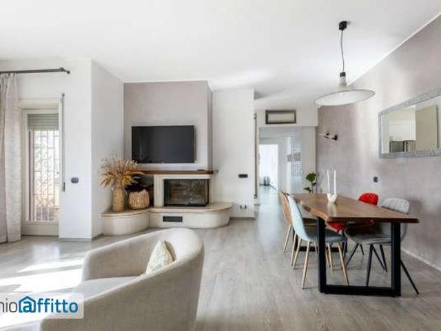 Appartamento in affitto a Municipio Roma IX, Roma Capitale