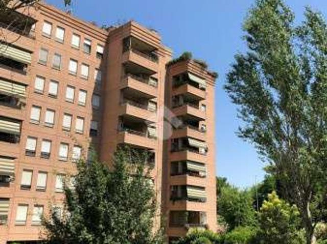 Appartamento in affitto a Municipio Roma IX, Roma Capitale
