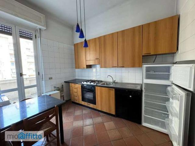 Appartamento in affitto a Municipio 7, Milano