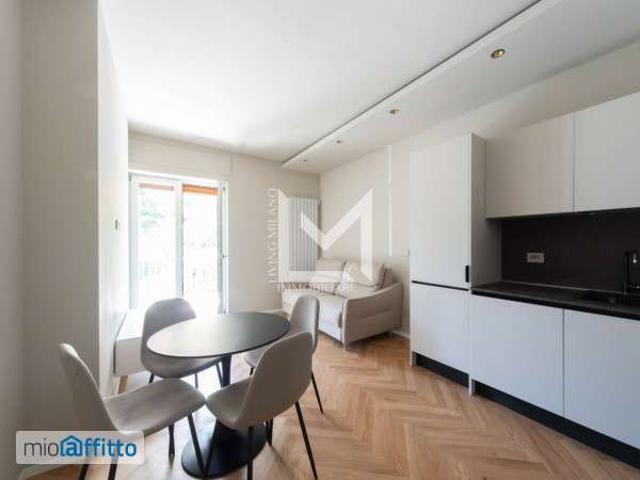 Appartamento in affitto a Municipio 8 di Milano, Milano