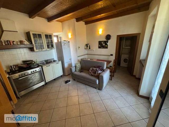 Appartamento in affitto a Torchio di Sotto, Bonate Sopra