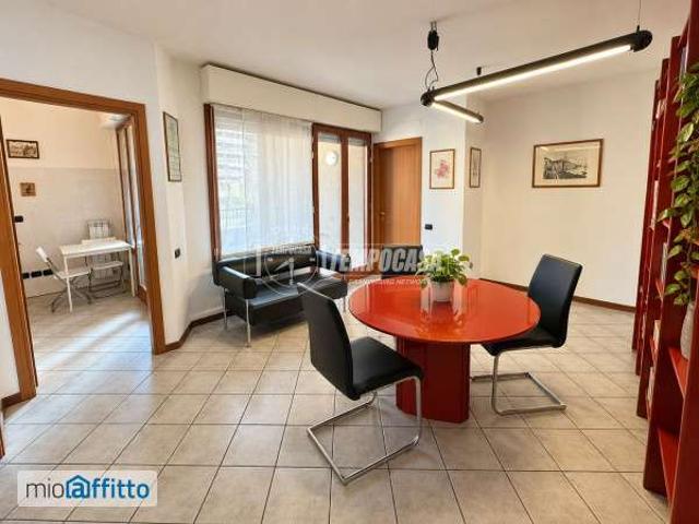 Appartamento in affitto a Municipio 2, Milano