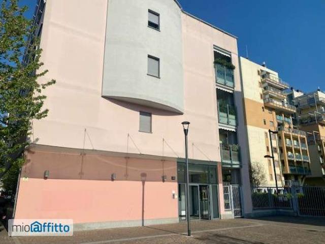 Appartamento in affitto a Municipio 2, Milano