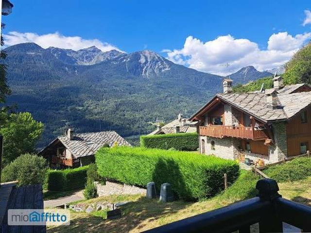 Appartamento in affitto a Croix des Prés, La Salle