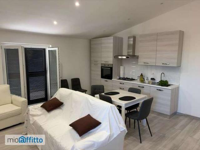 Appartamento in affitto a Frosinone, Lazio
