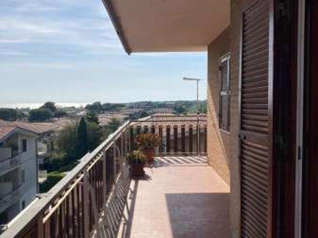 Appartamento in affitto a Marina di San Nicola, Roma Capitale