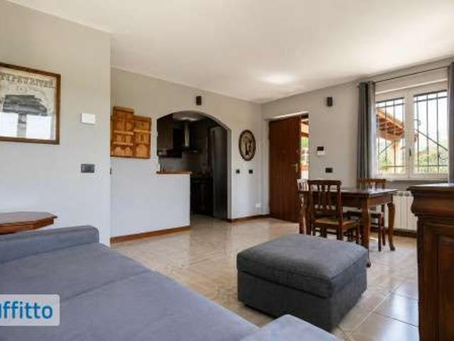 Appartamento in affitto a Mezzanego, Liguria